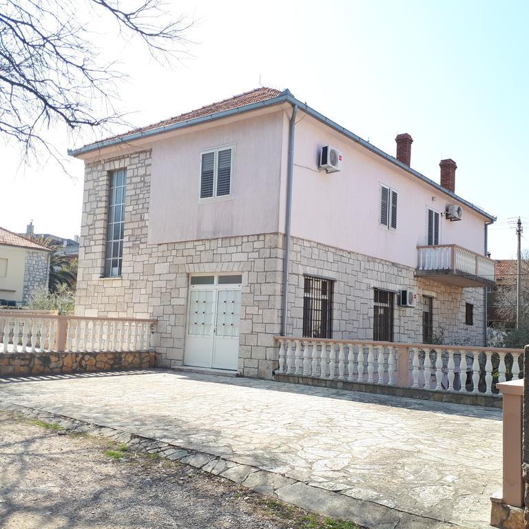 Apartment & Room'S Anni Zadar Exterior foto